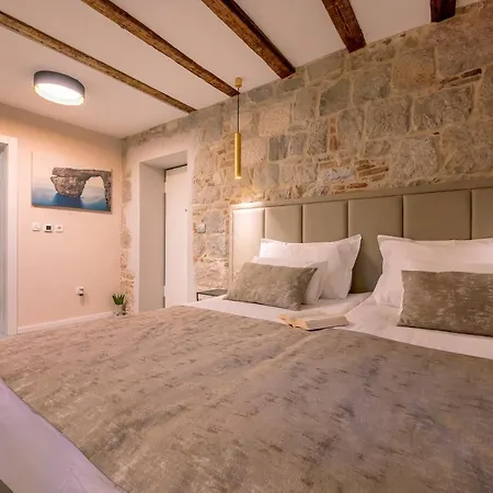 Old Spalatrum Luxury بيت ضيافة سبليت