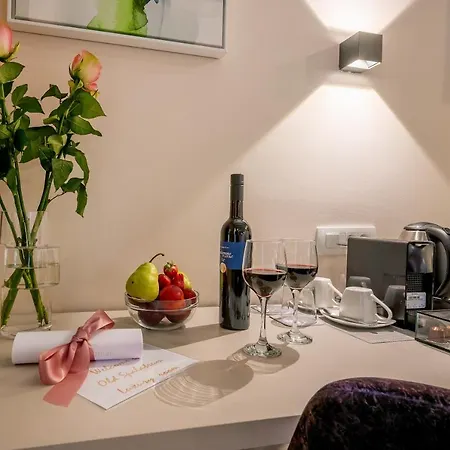 Old Spalatrum Luxury ゲストハウス