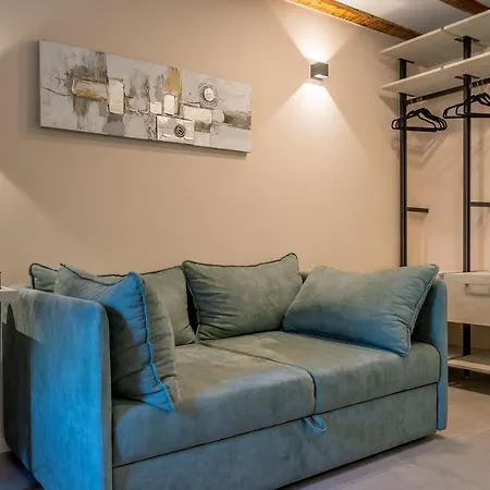 Old Spalatrum Luxury Split